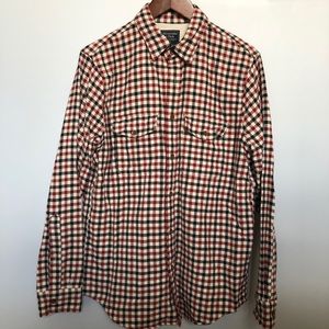 Men’s flannel style shirt